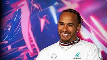 Ferrari anuncia contratação de Lewis Hamilton para 2025