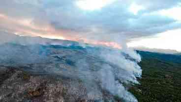 Incêndio destrói 2,8 mil hectares de parque na Argentina