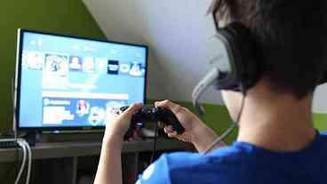 China limita uso de videogames por menores a três horas semanais