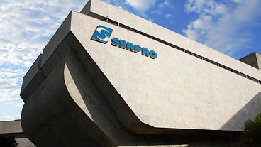 Trabalhadores do Serpro entram em greve