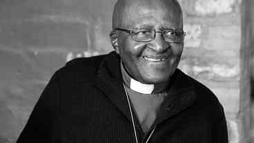 Desmond Tutu, arcebispo da África do Sul, morre aos 90