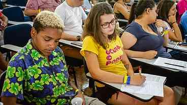 A educação comunista como tarefa partidária