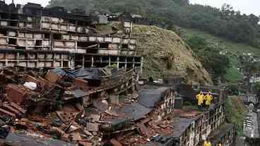 Petrópolis: familias atingidas por temporal terao aluguel social