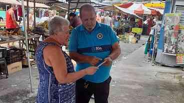 Campanha de incentivo à coleta seletiva estará em feira livre de Cosmos