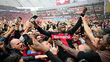 Bayer Leverkusen conquista título inédito do Campeonato Alemão