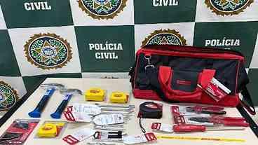 Polícia prende dois homens por tentativa de estelionato na Região Serrana