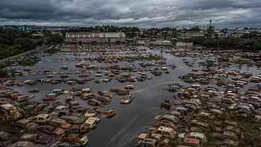 Tragédia climática no RS em tempos de capitalismo de catástrofe