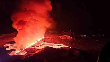 Vulcão na Islândia entra em erupção pela quinta vez desde dezembro