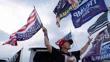 Apoiadores de Trump pedem protestos e retaliação violenta após veredicto