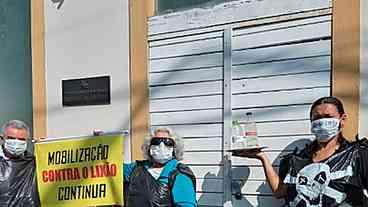 Ambientalistas protestam contra construção de aterro no RS