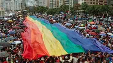 Somar para fortalecer é tema da 29ª Parada LGBTQIA+ do Rio de Janeiro