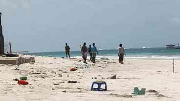 Ataque em praia deixa mortos e feridos na Somália