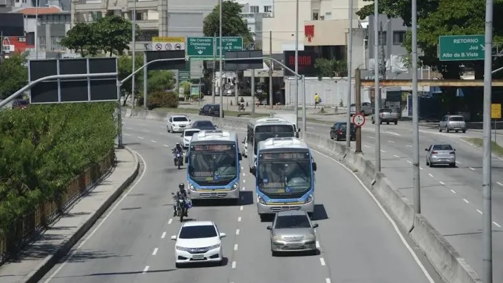 Linha Campinhos x Centro tem novo horário - Prefeitura Municipal